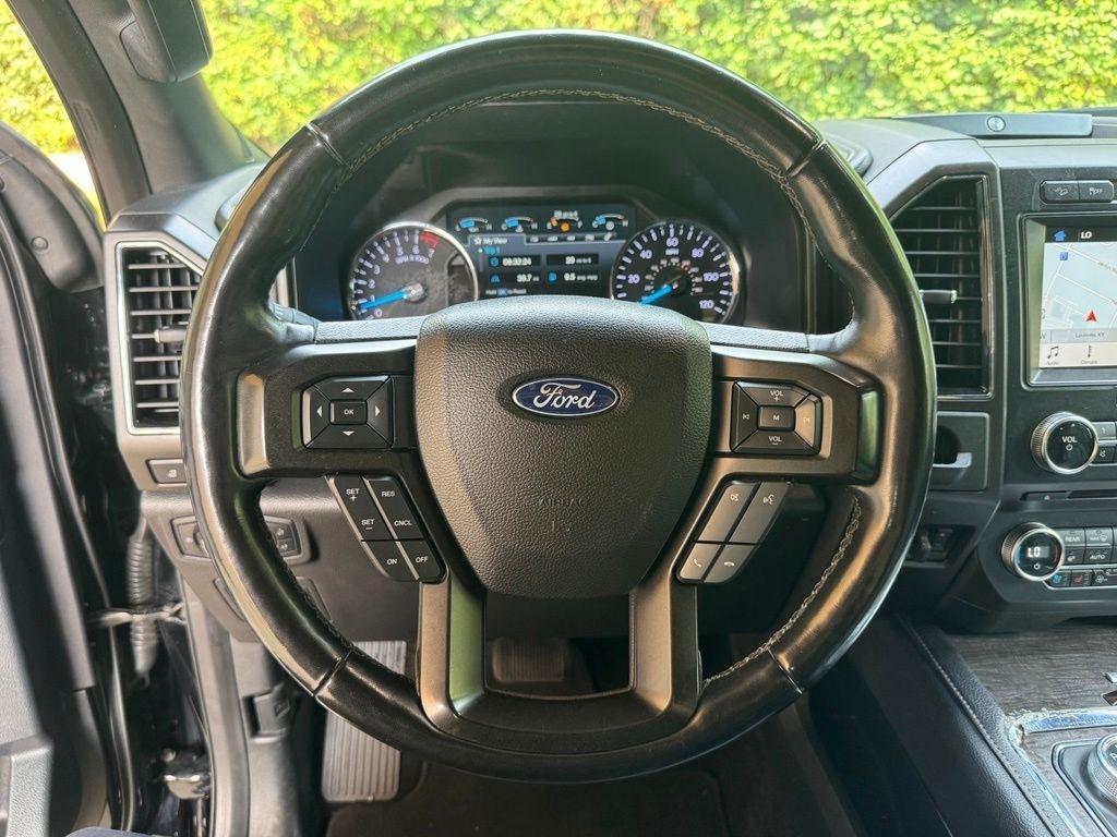 Ford Expedition photo 15