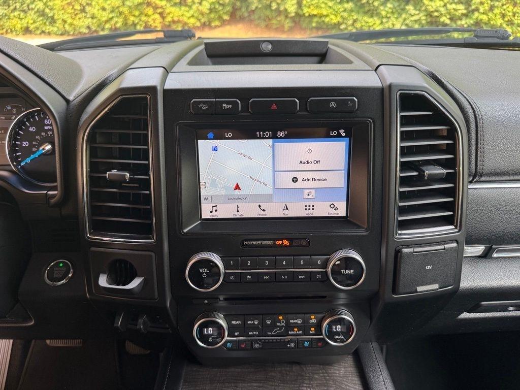 Ford Expedition photo 16