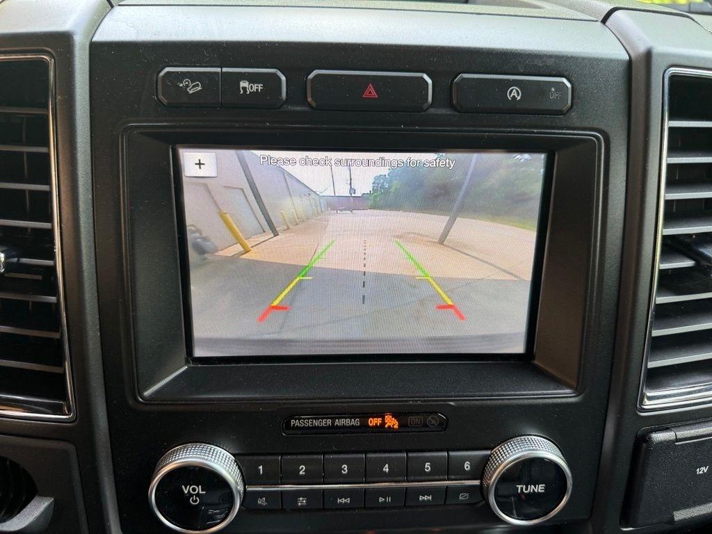 Ford Expedition photo 19