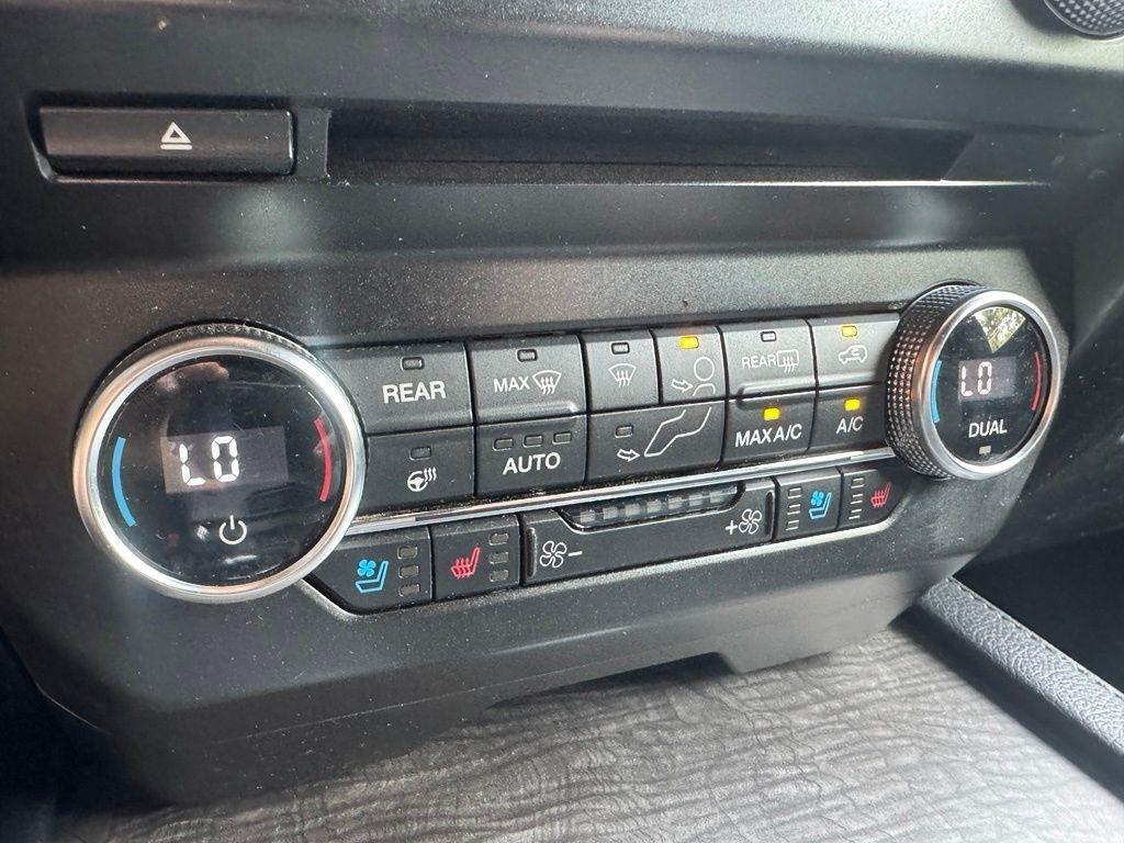 Ford Expedition photo 20
