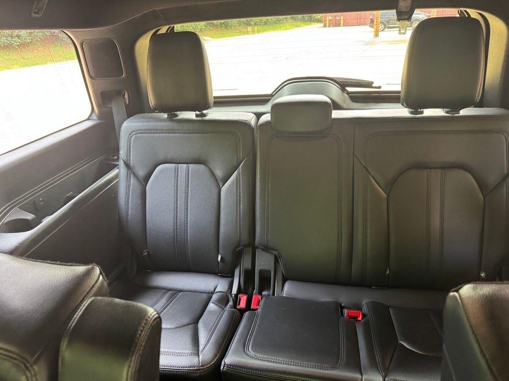 Ford Expedition photo 25