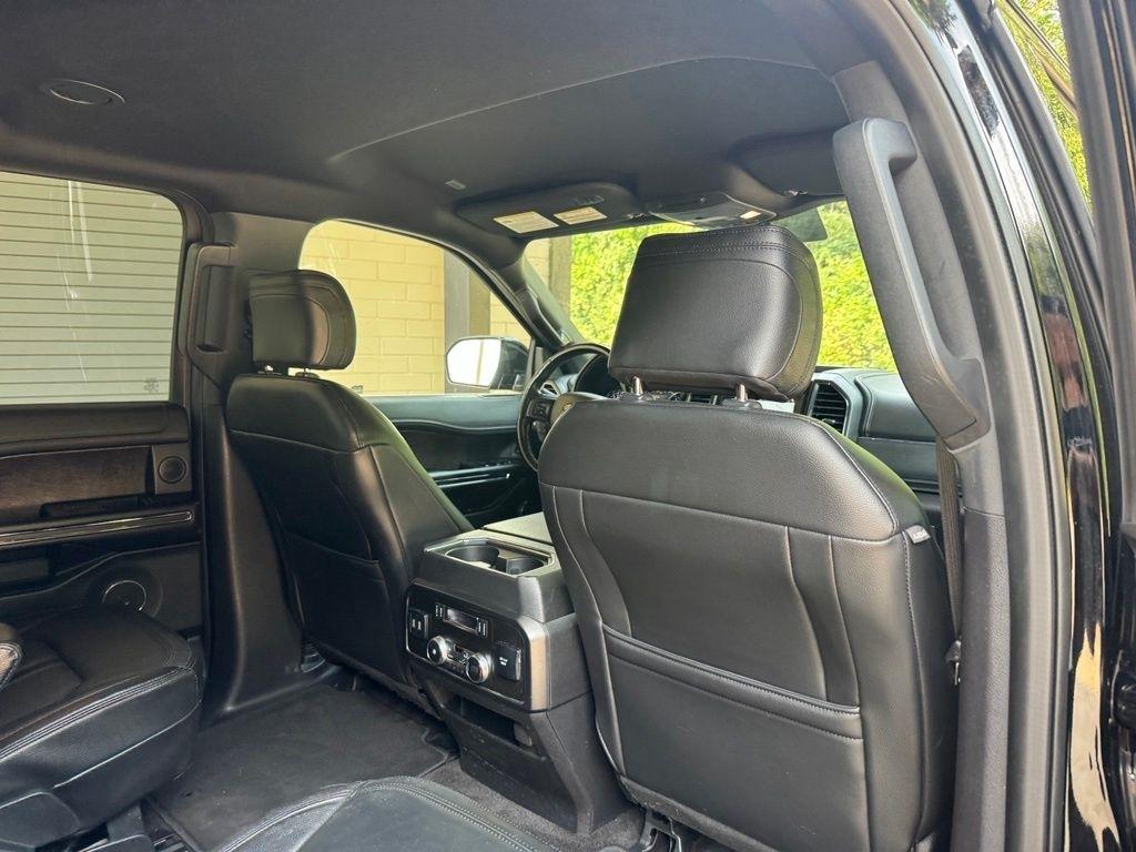 Ford Expedition photo 27