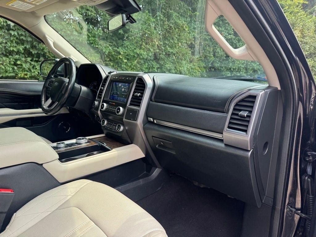 Ford Expedition Max  2021