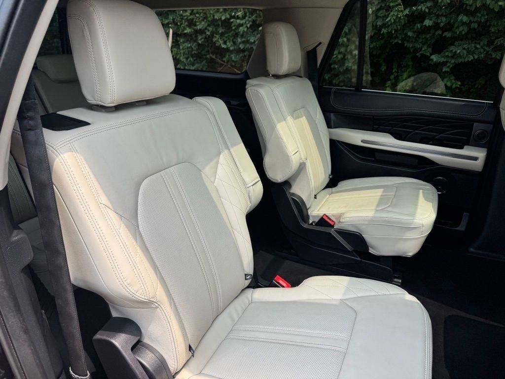 Ford Expedition Max  2021
