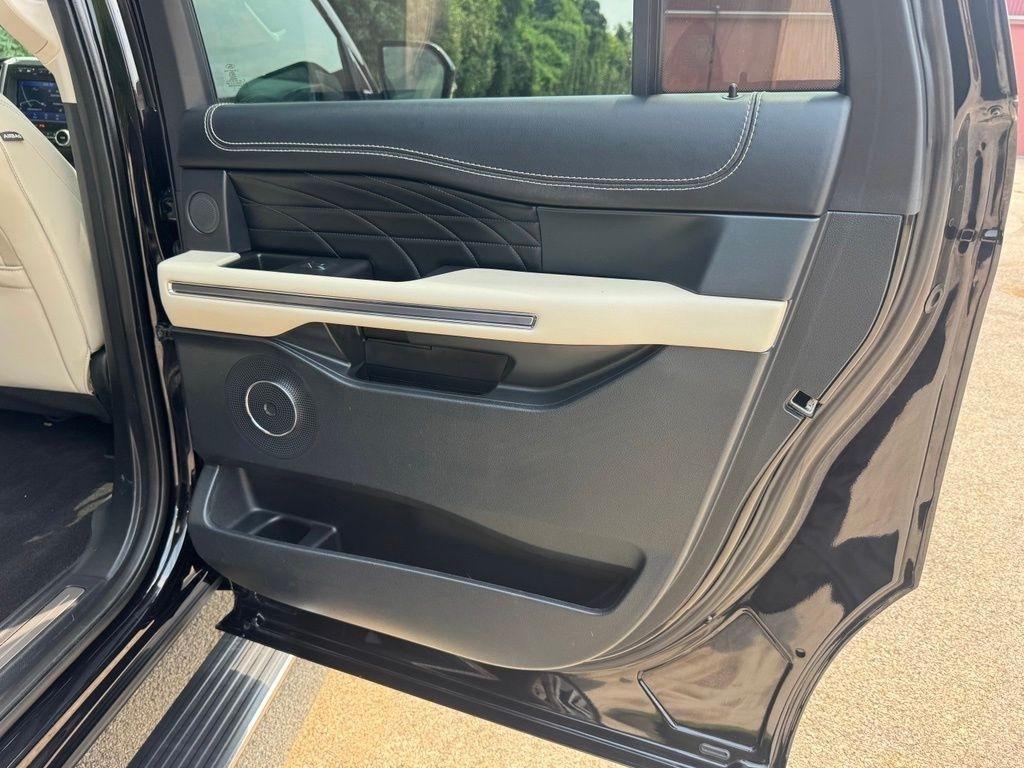 Ford Expedition Max  2021