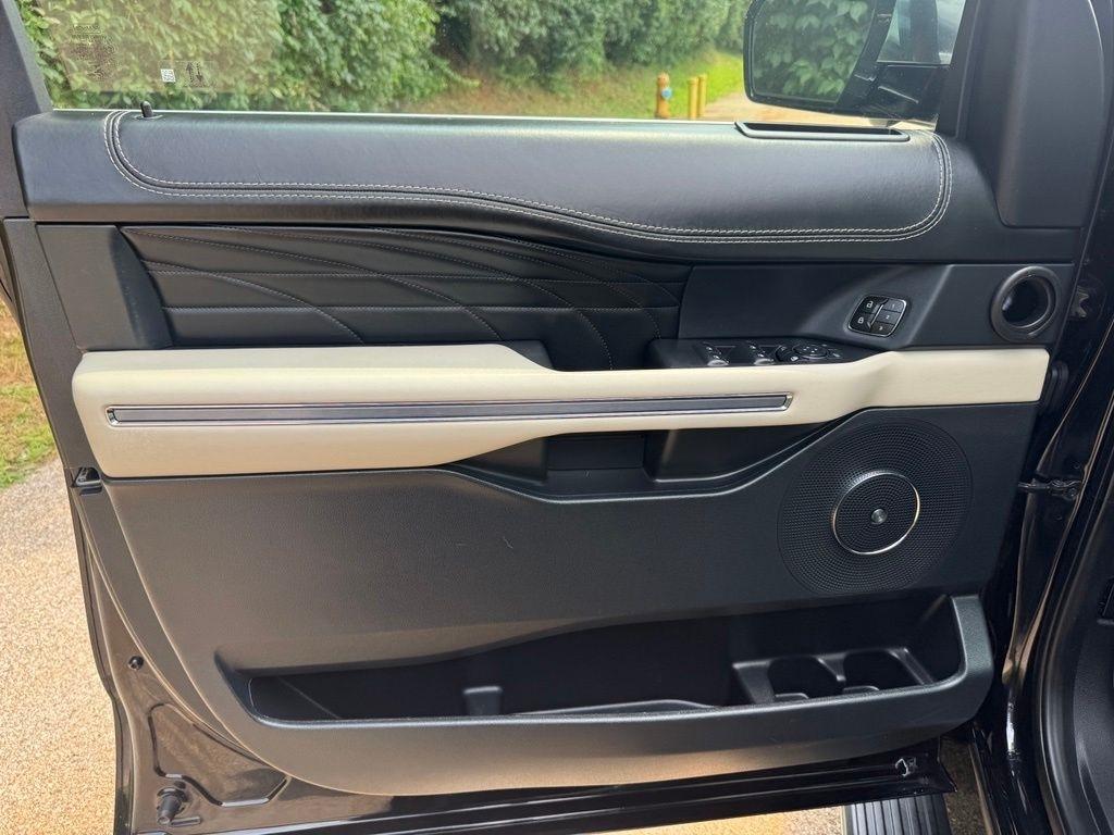 Ford Expedition Max  2021