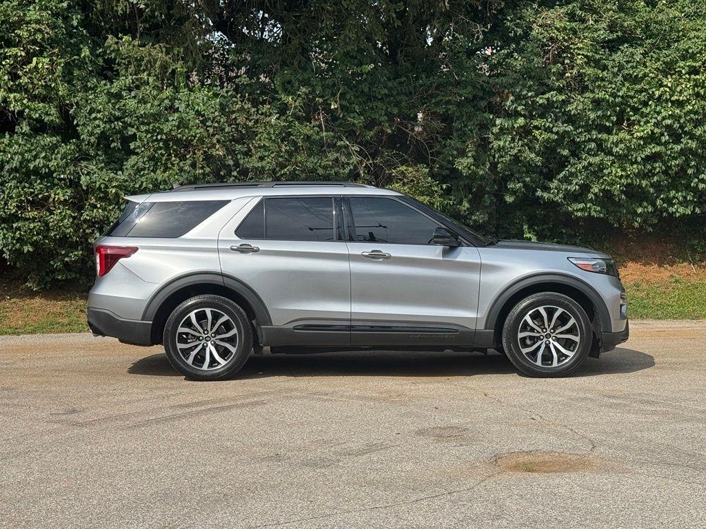 Ford Explorer  2021