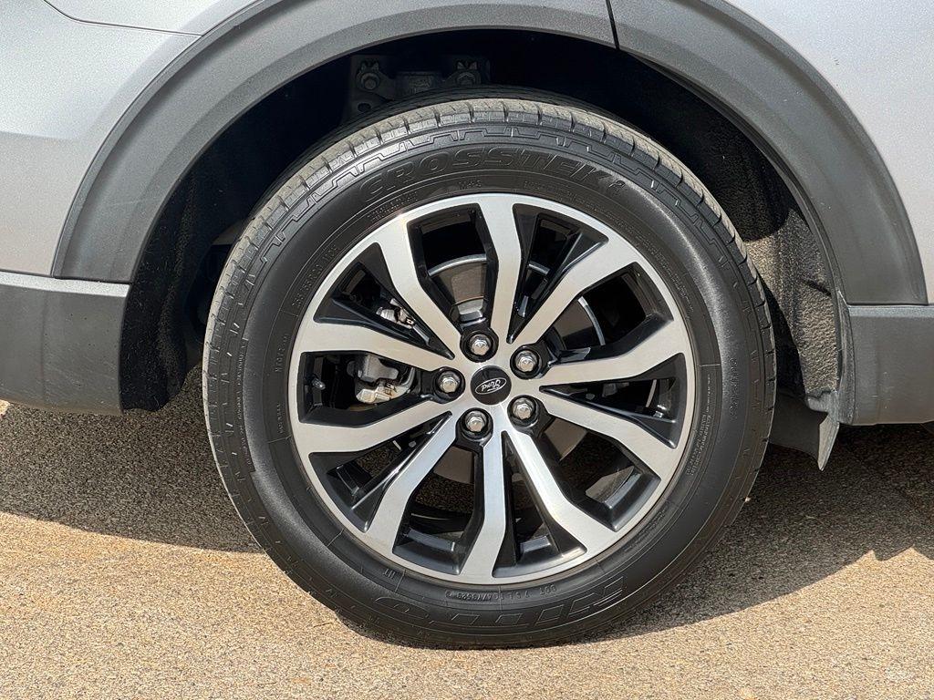 Ford Explorer  2021