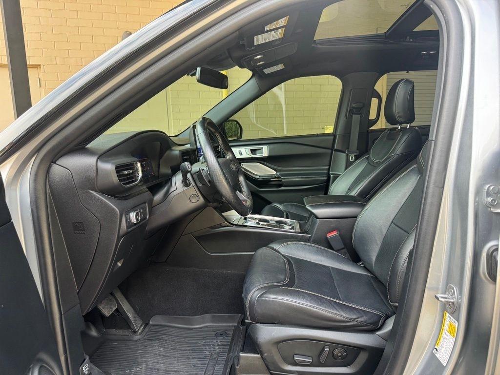 Ford Explorer  2021