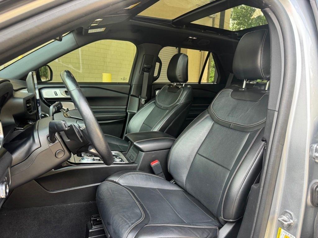 Ford Explorer  2021