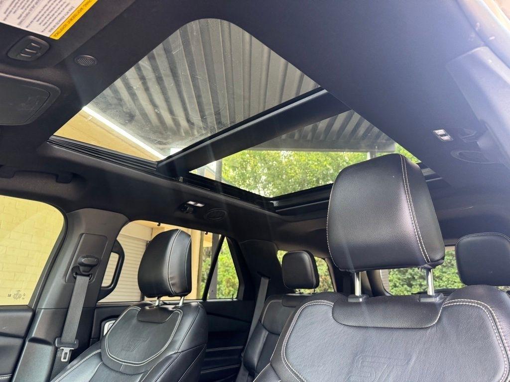 Ford Explorer  2021