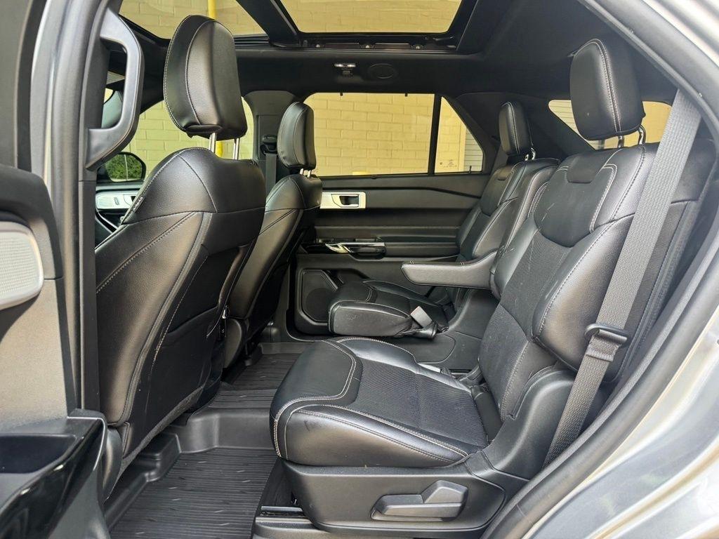Ford Explorer  2021