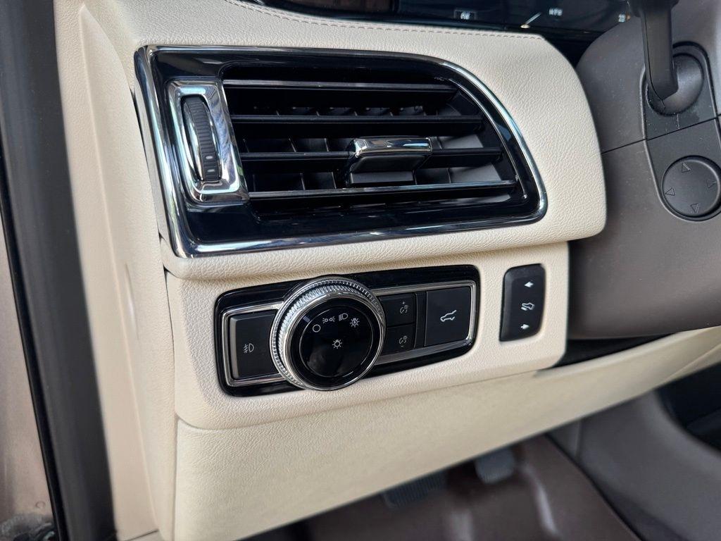 Lincoln Navigator  2020