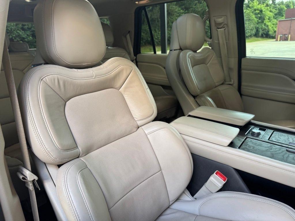 Lincoln Navigator  2020