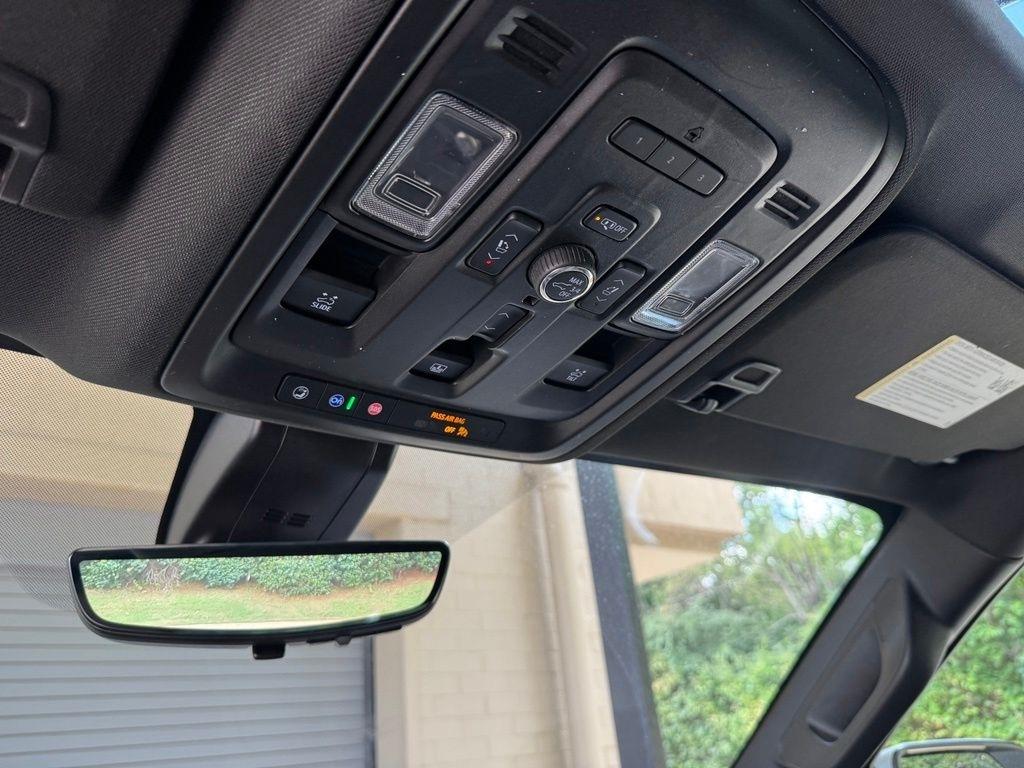 Chevrolet Tahoe  2021
