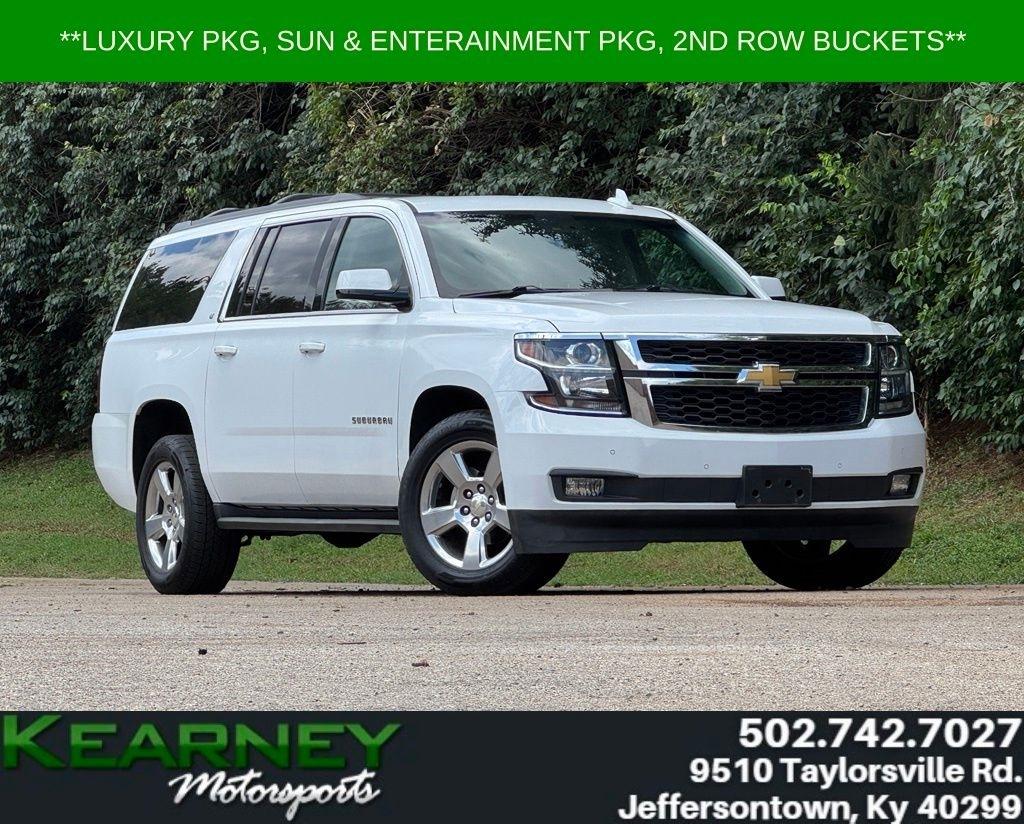 2017 Chevrolet Suburban LT 4WD photo