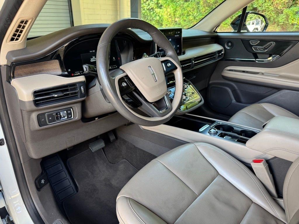 Lincoln Corsair  2021