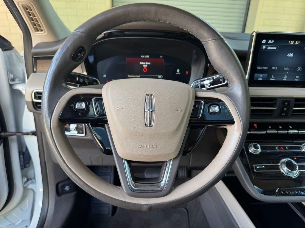 Lincoln Corsair  2021