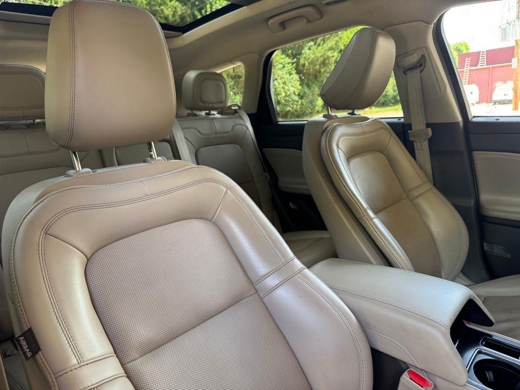 Lincoln Corsair  2021