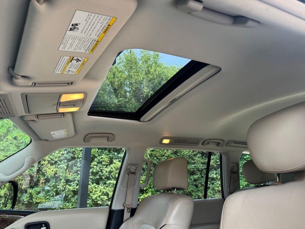 Nissan Armada  2018