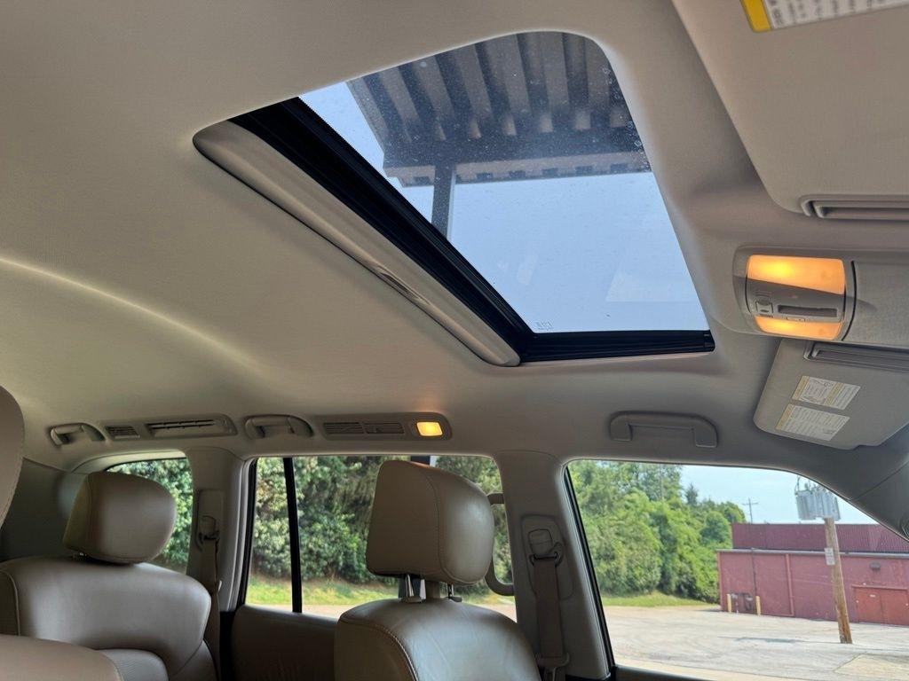 Nissan Armada  2018