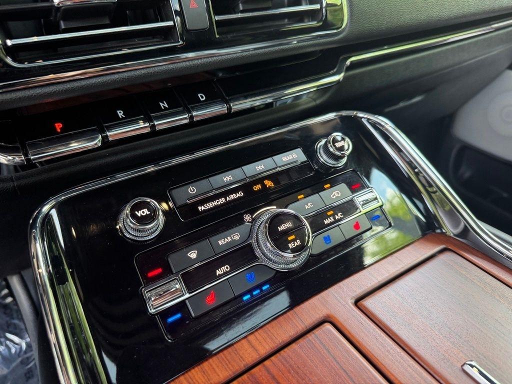 Lincoln Navigator L  2020