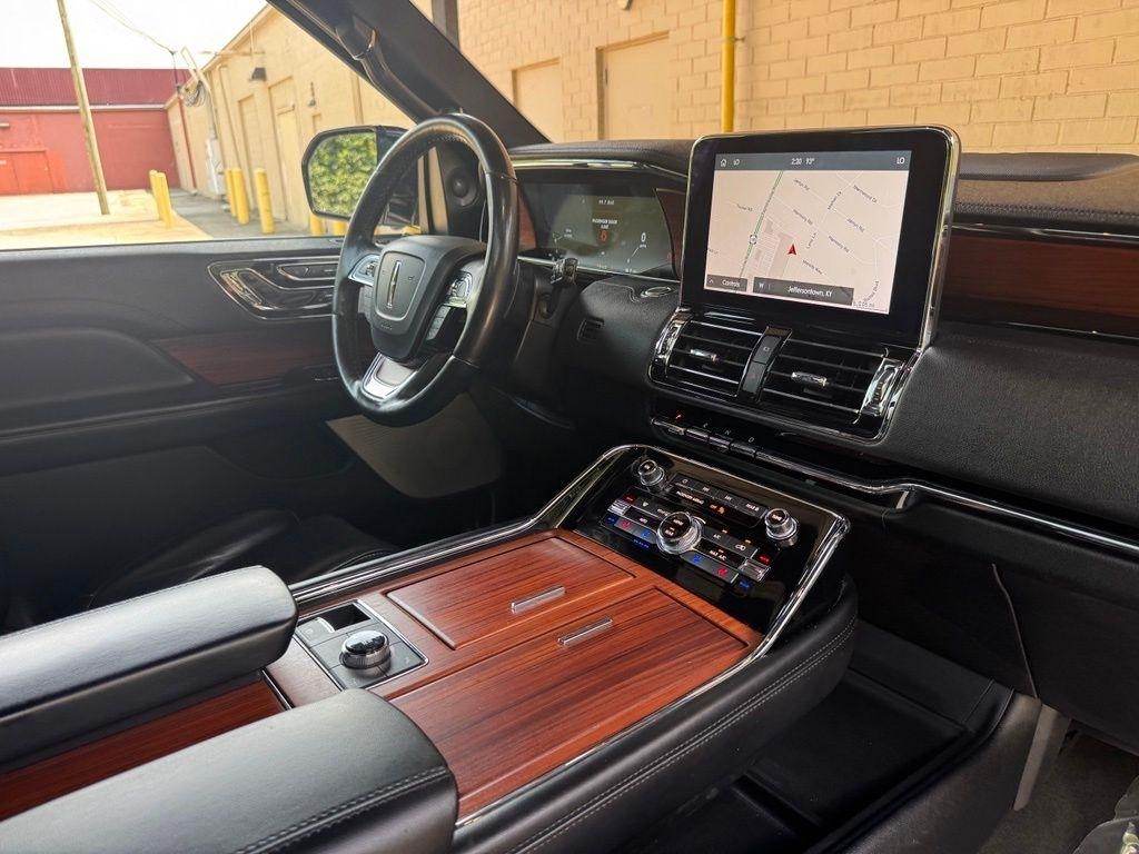 Lincoln Navigator L  2020