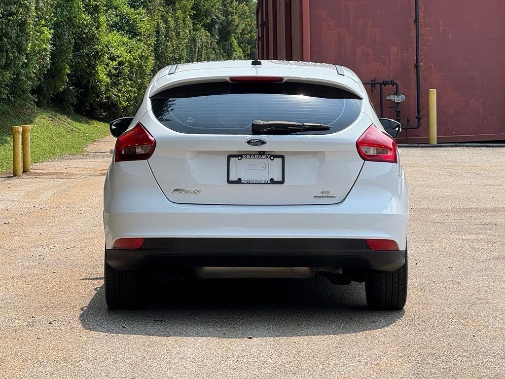 Ford Focus  2015