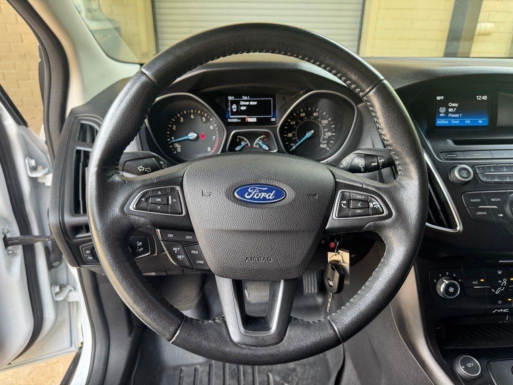 Ford Focus  2015