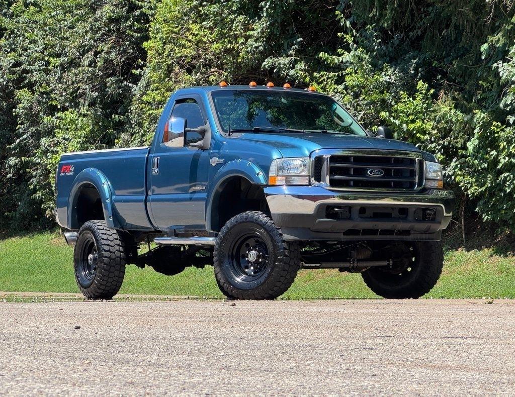 Ford Super Duty F-350 SRW  2004