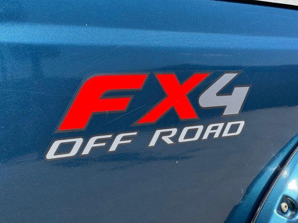 Ford Super Duty F-350 SRW  2004