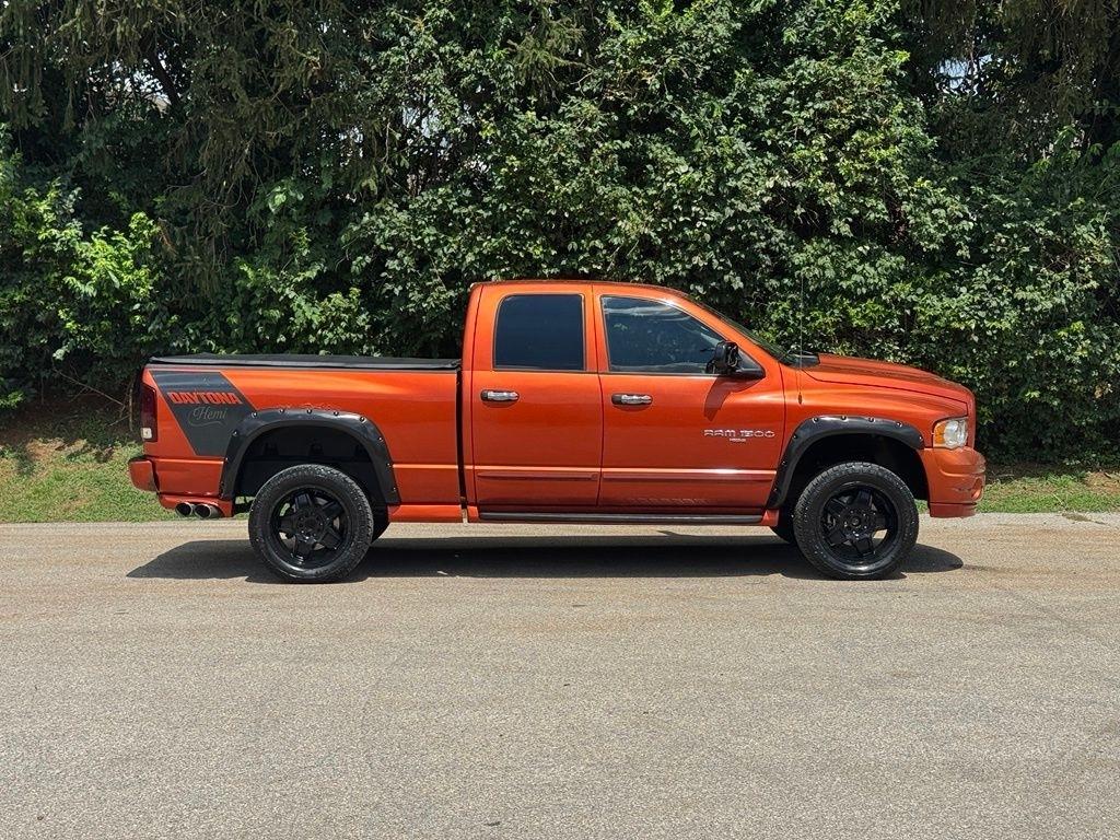 Dodge Ram 1500  2005
