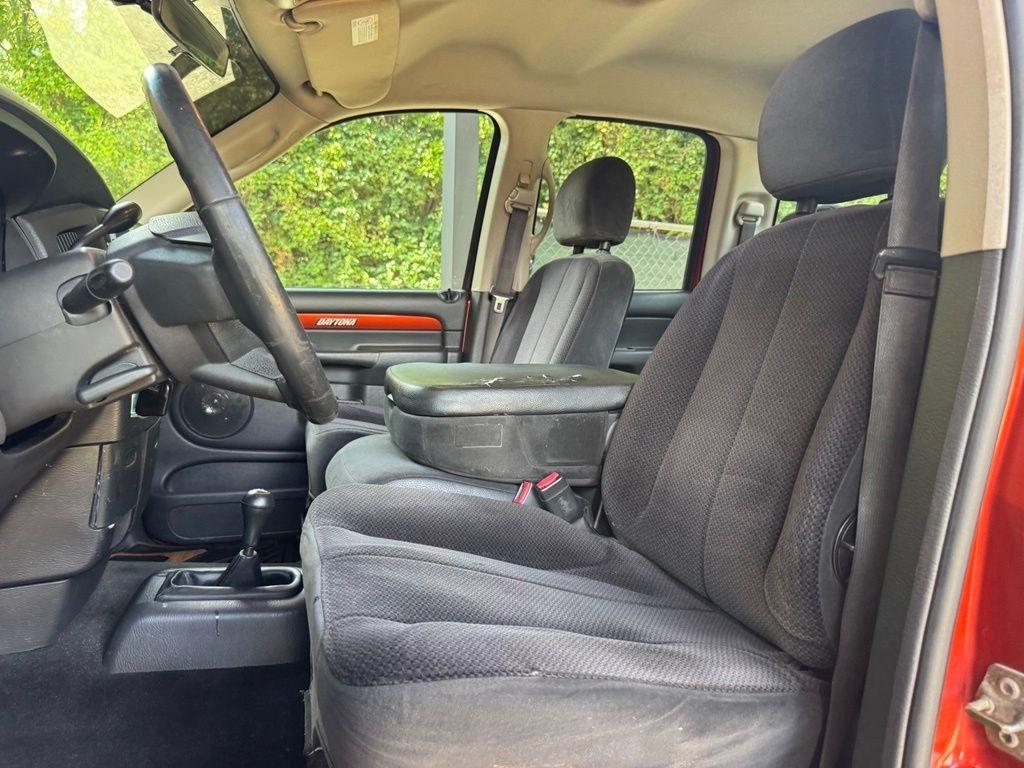 Dodge Ram 1500  2005