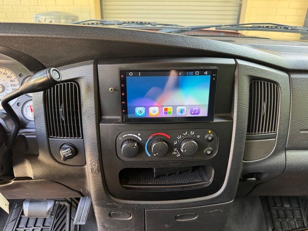 Dodge Ram 1500  2005