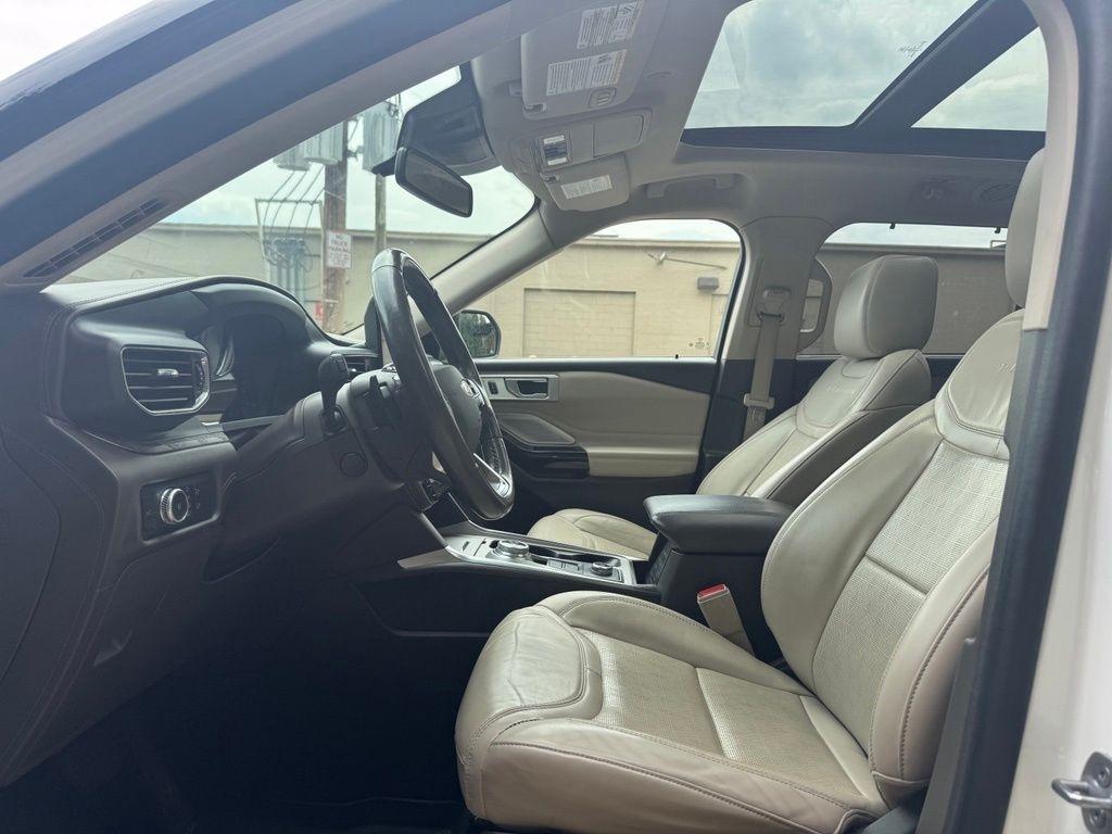 Ford Explorer  2021