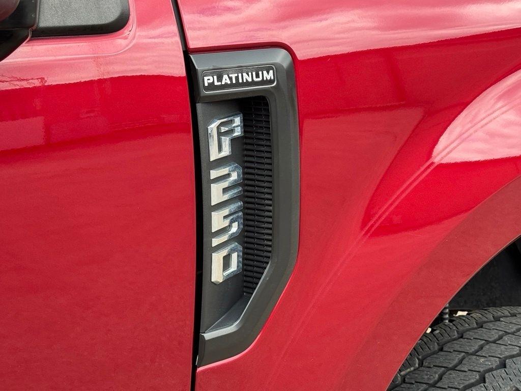 Ford Super Duty F-250 SRW  2017