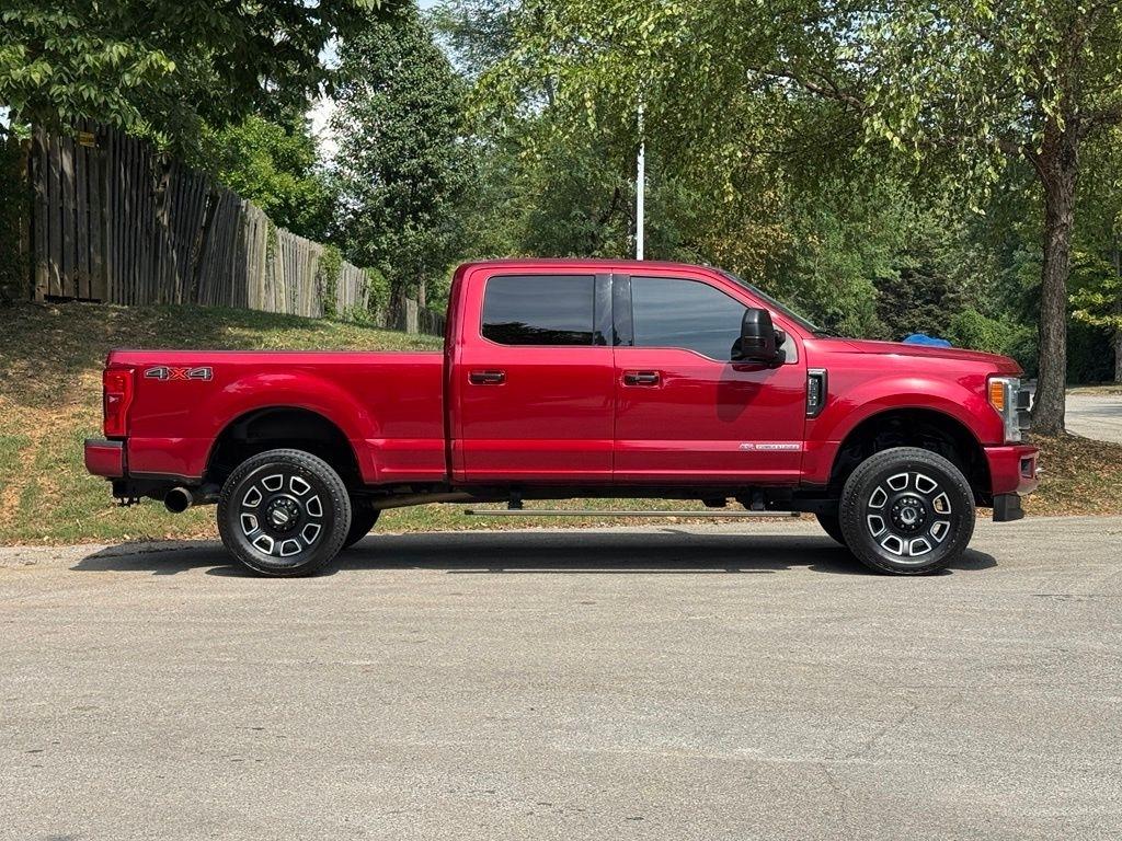 Ford F-250 photo 4