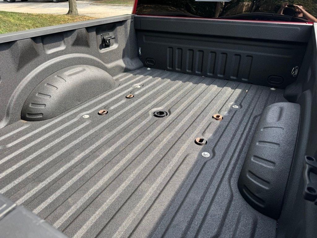 Ford F-250 photo 8