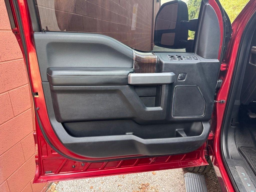 Ford F-250 photo 31