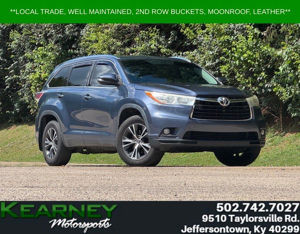 Blue 2016 Toyota Highlander SUV / Crossover All-Wheel Drive 6-Speed Automatic Overdrive