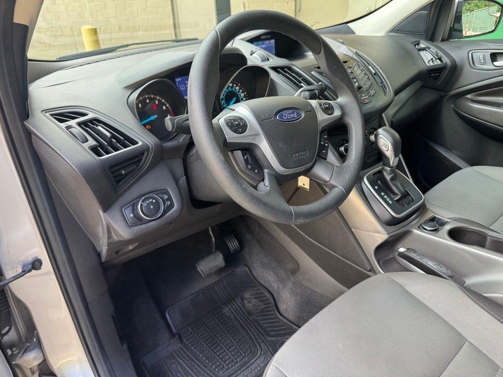 Ford Escape  2013