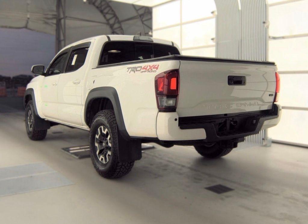 Toyota Tacoma 4WD  2019