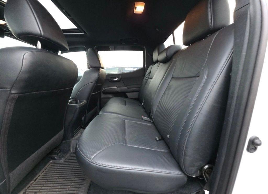 Toyota Tacoma 4WD  2019