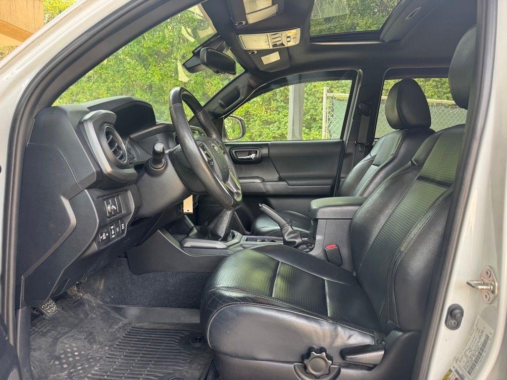 Toyota Tacoma 4WD  2019