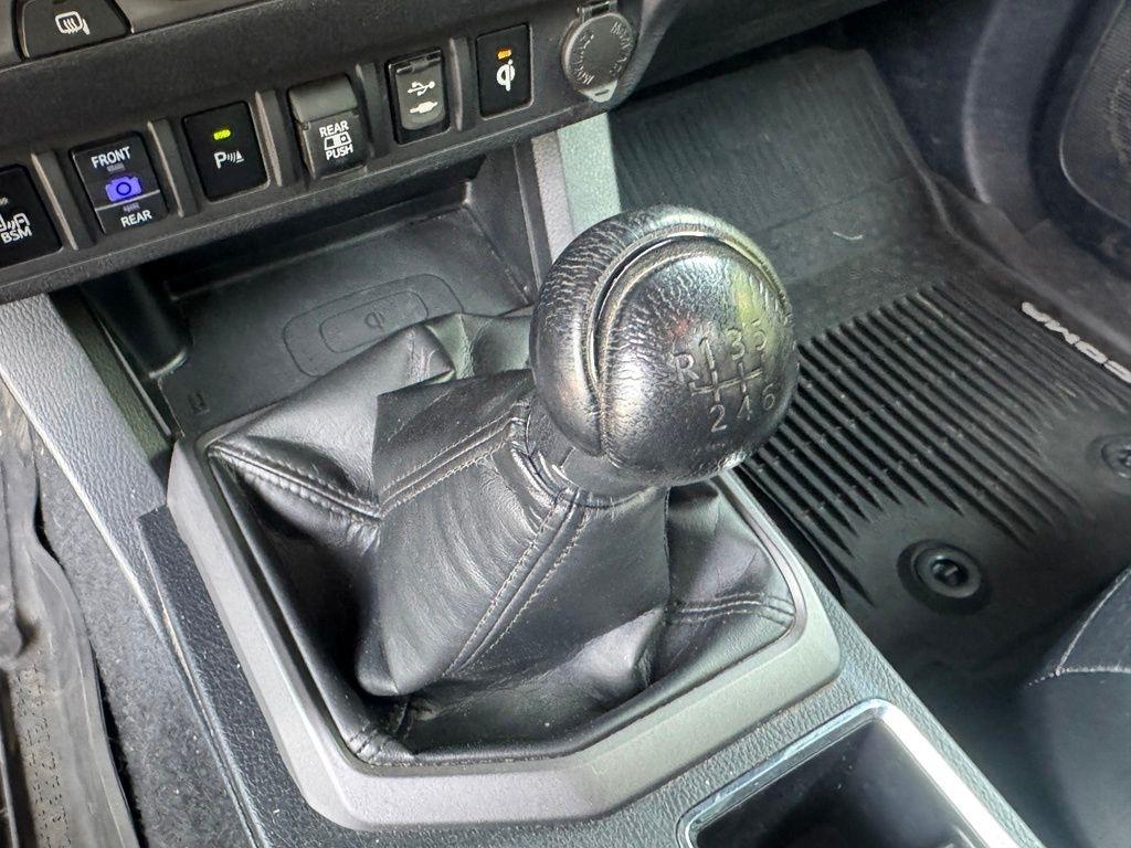 Toyota Tacoma 4WD  2019