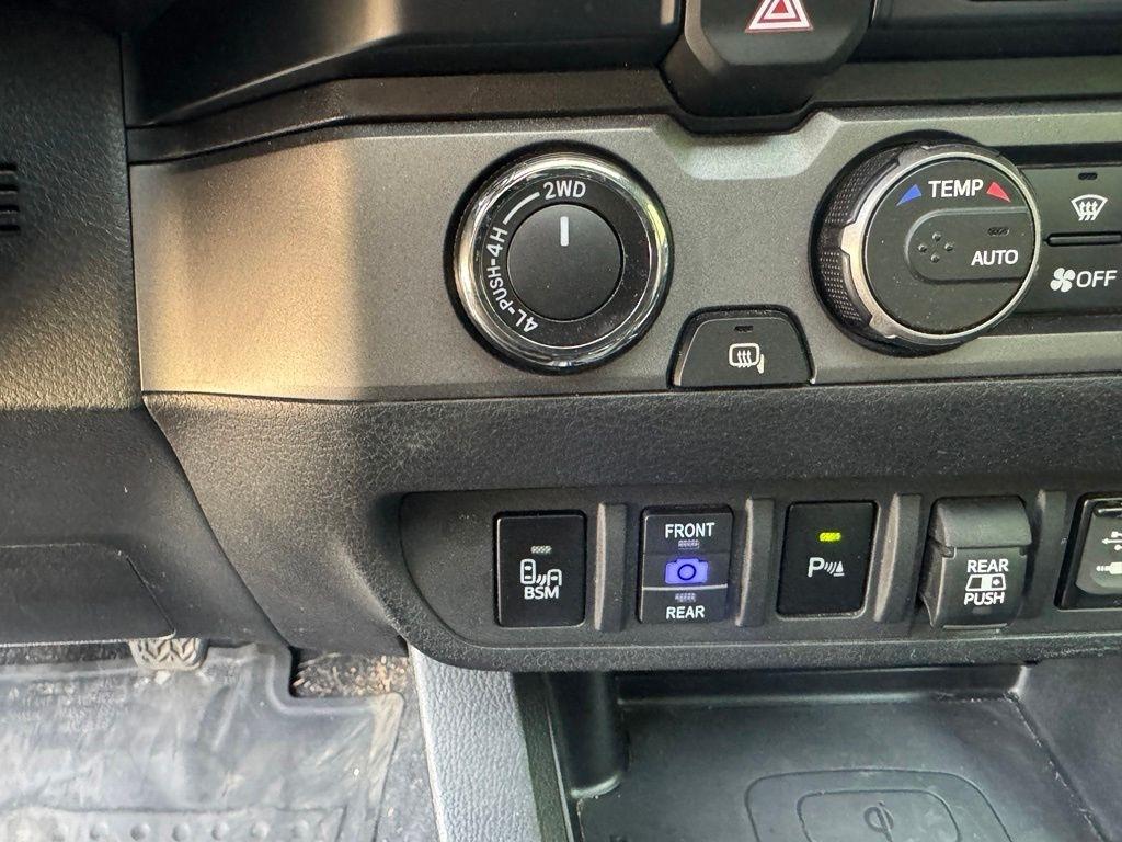 Toyota Tacoma 4WD  2019