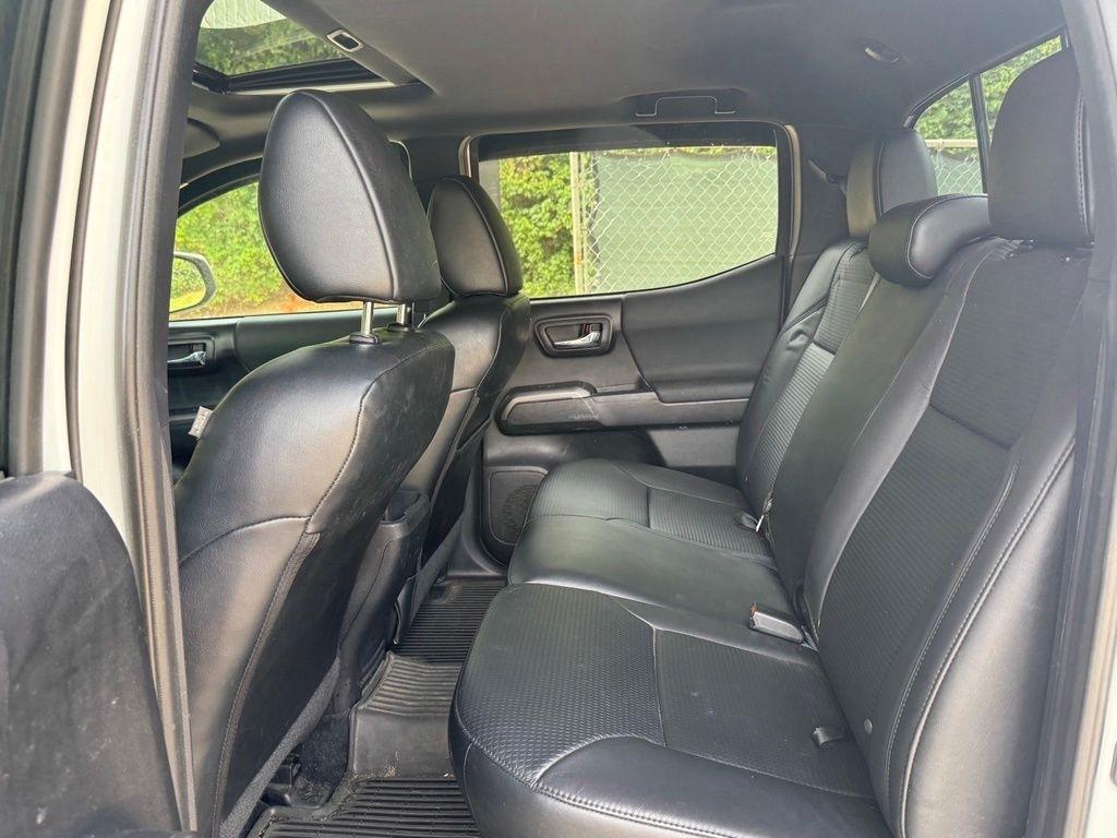 Toyota Tacoma 4WD  2019