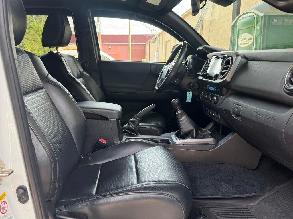 Toyota Tacoma 4WD  2019