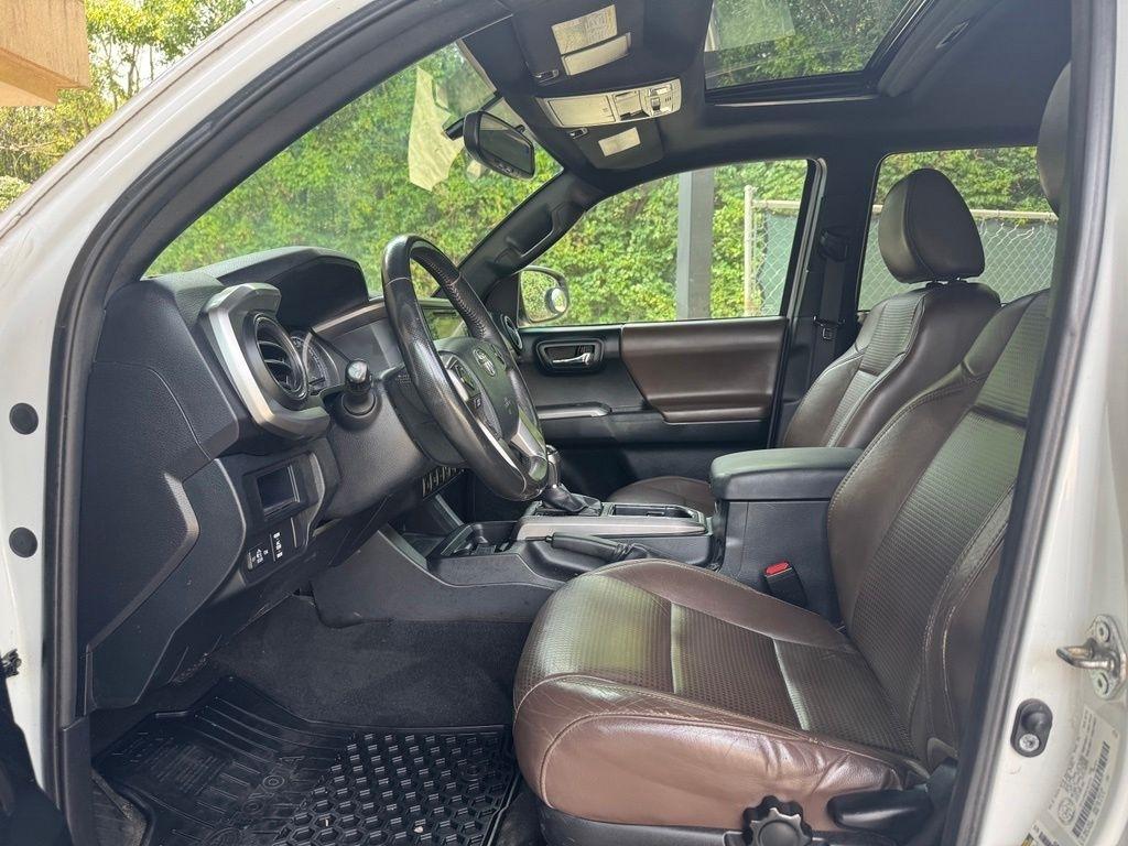 Toyota Tacoma  2016