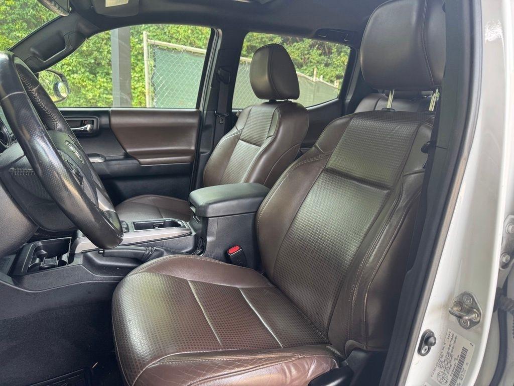 Toyota Tacoma  2016